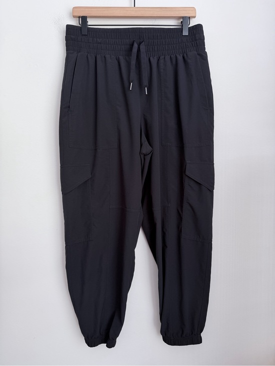 SPANX Pants - Spanx black Out of Office cargo pockets jogger pants L